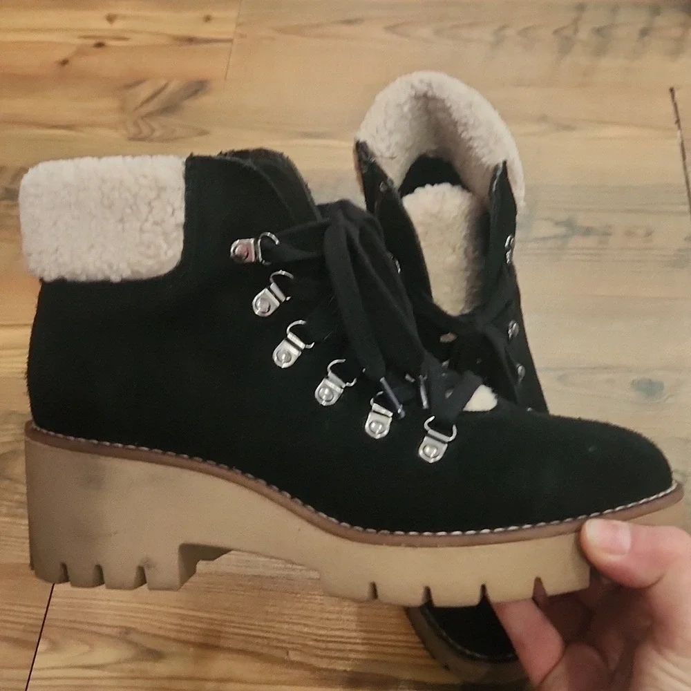 Blondo Devin Waterproof Suede Lace Lug Boot Shearling 7 Black Gorpcore Outdoor